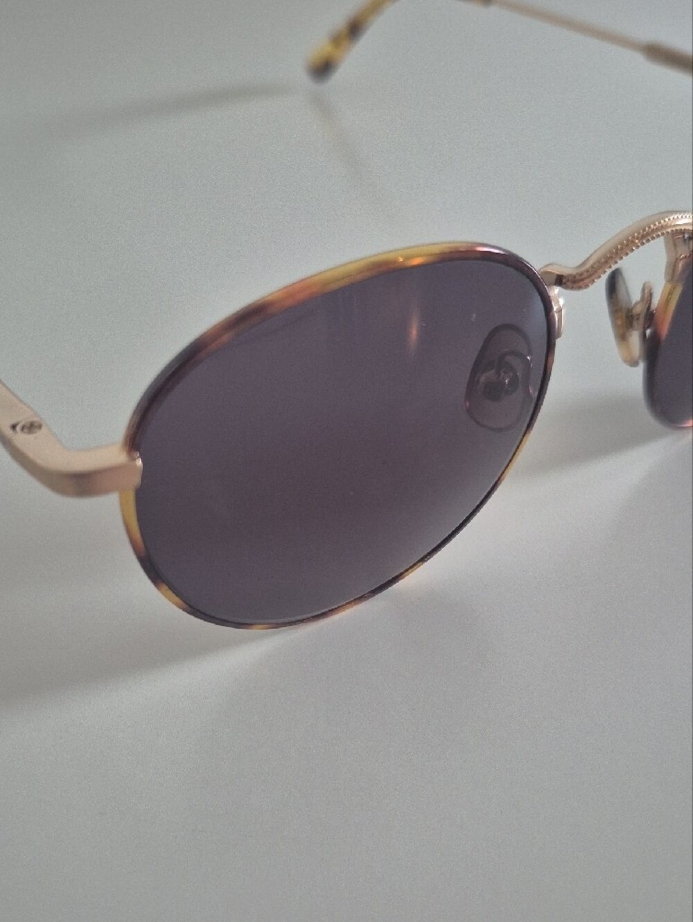 NWOT Crap Eyewear - Round Light Tortoiseshell Frame Sunglasses with Gold Accents - Picture 9 of 16